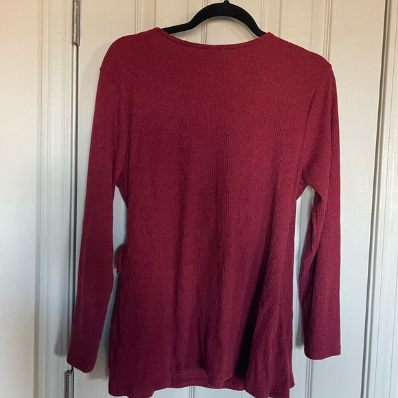 Old Navy Ribbed Wrap Top - Picture 8 of 8